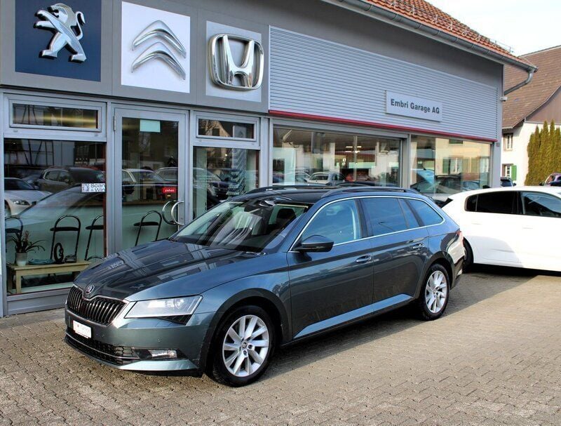 Gebraucht 2019 Skoda Superb Ambition Kombi | CHF 18’990 (Guter Preis) - Bild 1/4