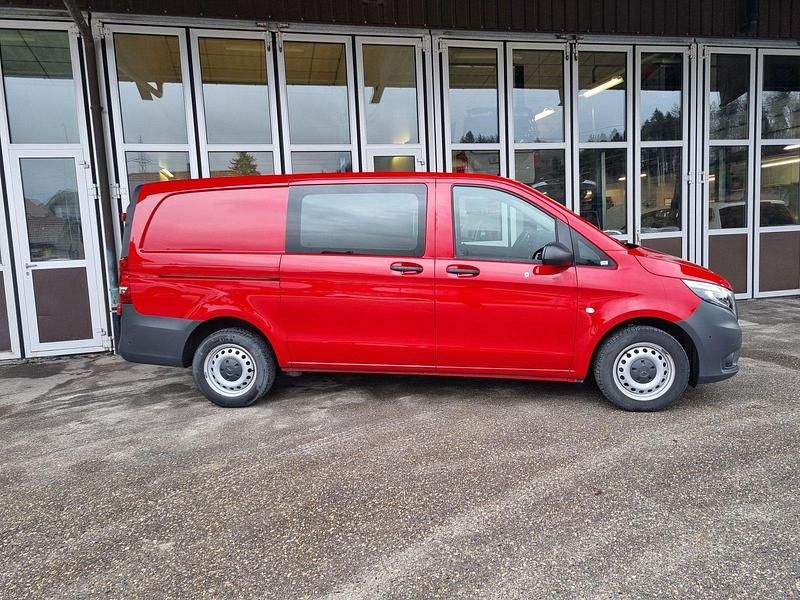 Gebraucht Mercedes Vito 136 PS (100 kW) 2022 Van
