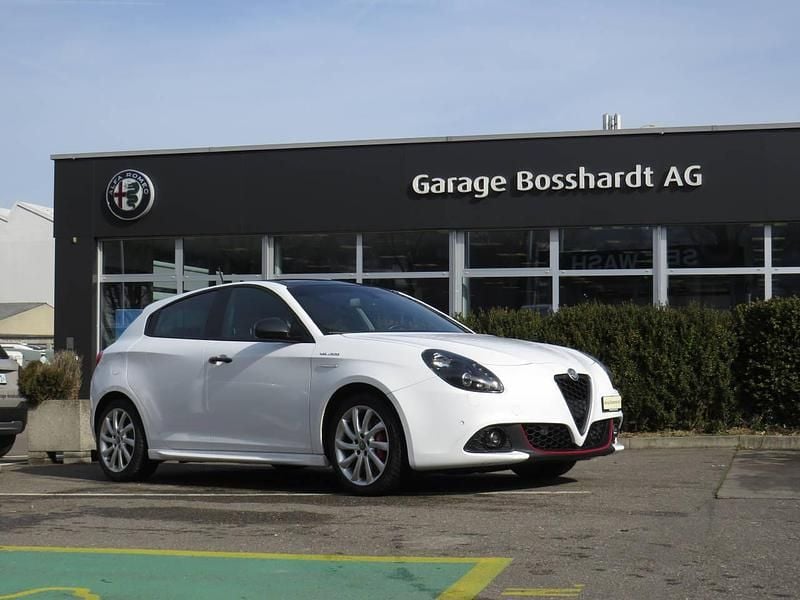 Gebraucht Alfa Romeo Giulietta Veloce 241 PS (177 kW) 2018 Weiss Kleinwagen