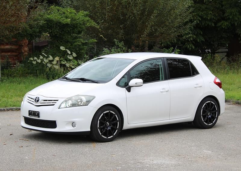 Gebraucht Toyota Auris 147 PS (108 kW) 2011 Kleinwagen