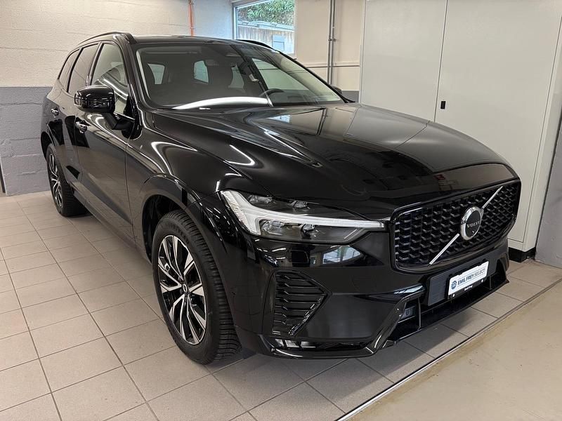 Schwarz Gebraucht 2023 Volvo XC60 Core SUV | CHF 42’500 - Bild 1/4
