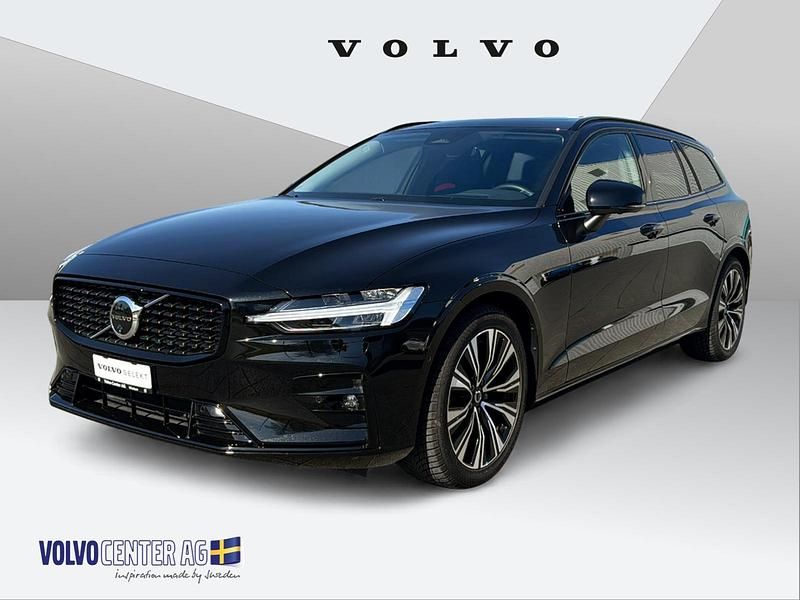 Gebraucht Volvo V60 Ultra 197 PS (144 kW) 2024 Schwarz Kombi