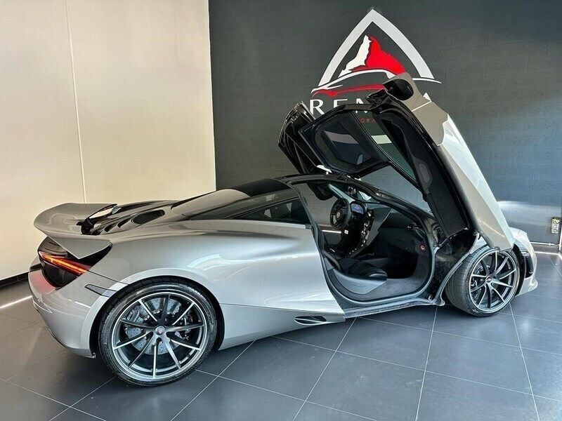 Gebraucht McLaren 720S 720 PS (529 kW) 2018 Coupé