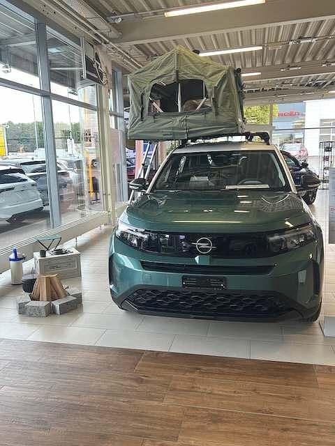 Grün Neu 2025 Opel Frontera Edition SUV | CHF 28’700 (Guter Preis) - Bild 1/4