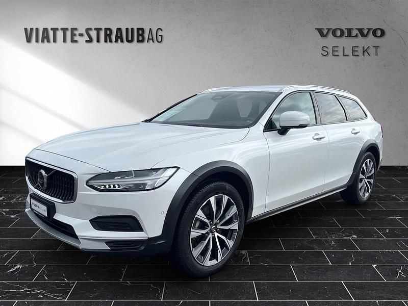 Gebraucht Volvo V90 CC Plus 264 PS (194 kW) 2024 Weiss Kombi