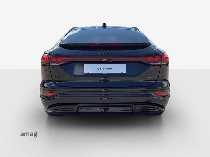 Gebraucht Audi Q6 Sportback e-tron Ambiente 285 kW (388 PS) 2025 Mythosschwarz metallic SUV