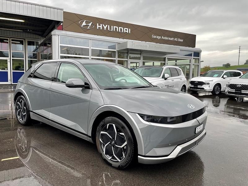 Grau Gebraucht 2021 Hyundai Ioniq Kleinwagen | CHF 53’500 - Bild 1/4
