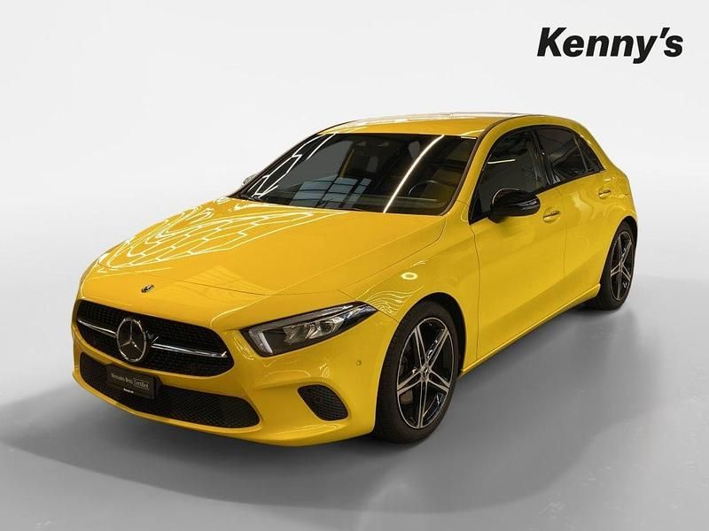 Gelb Gebraucht 2019 Mercedes A220 Progressive Limousine | CHF 22’800 (Fairer Preis) - Bild 1/4