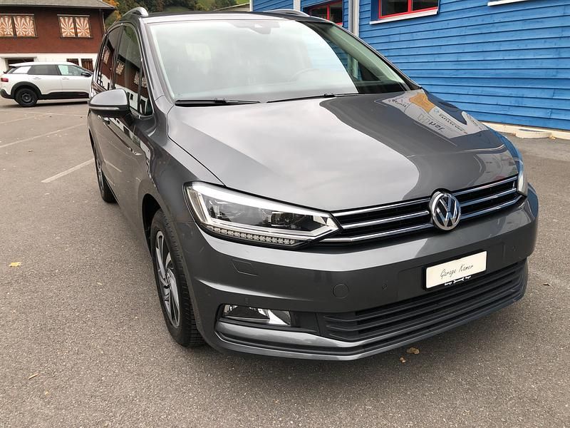 Gebraucht 2017 VW Touran Sound Van / Kleinbus | CHF 15’900 (Fairer Preis) - Bild 1/4