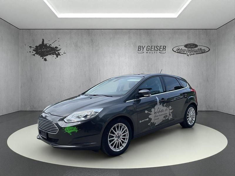 Gebraucht Ford Focus 108 kW (147 PS) 2018 Limousine