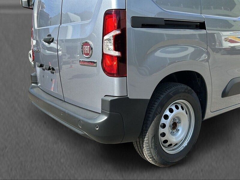 Gebraucht Fiat e-Doblò 100 kW (136 PS) 2023 Van / Kleinbus