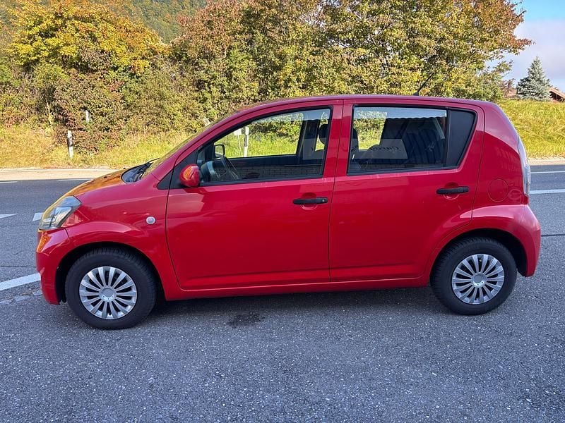 Gebraucht Daihatsu Sirion 69 PS (50 kW) 2008 Kleinwagen