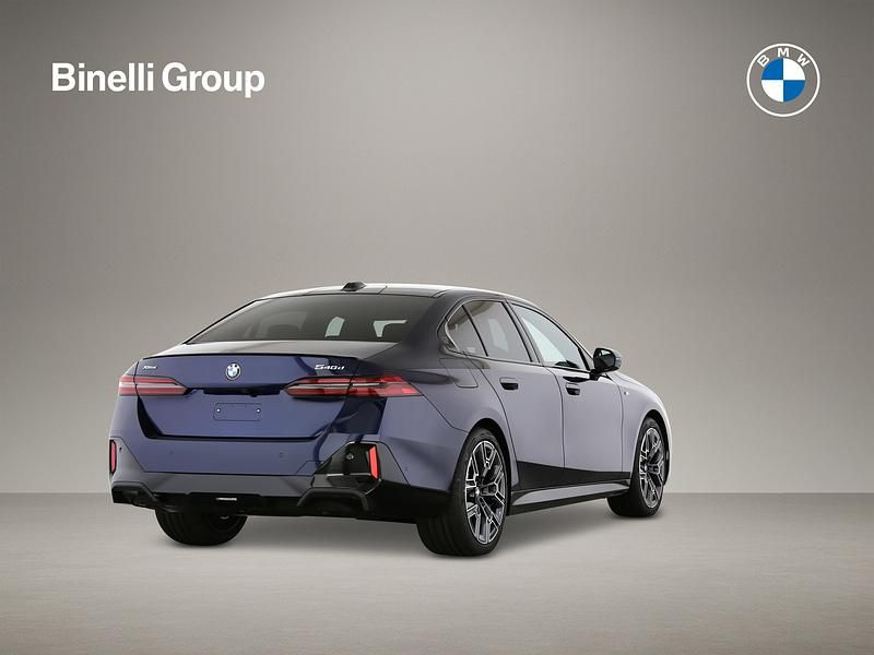 Neu BMW 540 Comfort Edition 303 PS (222 kW) 2025 Blau Limousine