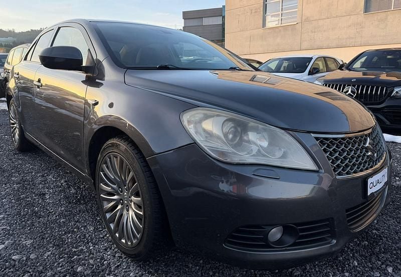 Gebraucht 2010 Suzuki Kizashi GL Limousine | CHF 4’880 - Bild 1/4