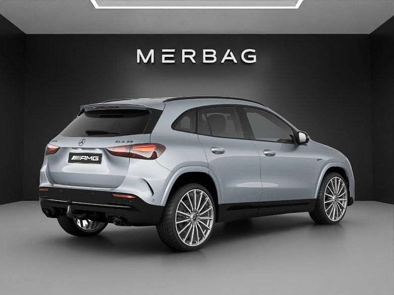 Neu Mercedes GLA35 AMG AMG 306 PS (225 kW) 2025 Grau SUV