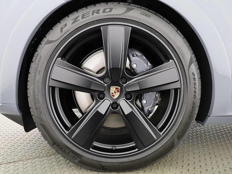 Gebraucht Porsche Cayenne 470 PS (345 kW) 2024 SUV