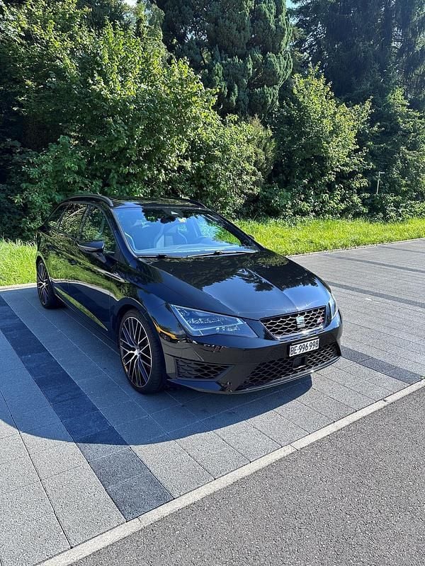 Gebraucht 2015 Cupra Leon | CHF 19’990 (Etwas zu teuer) - Bild 1/4