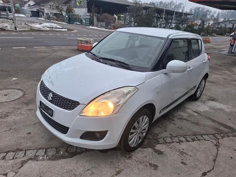 Gebraucht Suzuki Swift GL 94 PS (69 kW) 2013 Kleinwagen