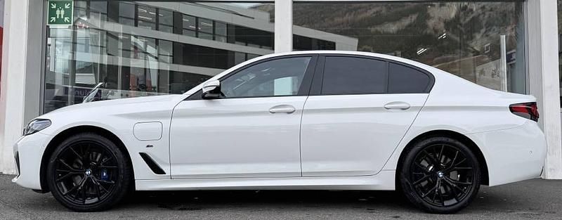 Gebraucht BMW 530e M Sport 292 PS (214 kW) 2021 Weiss Limousine