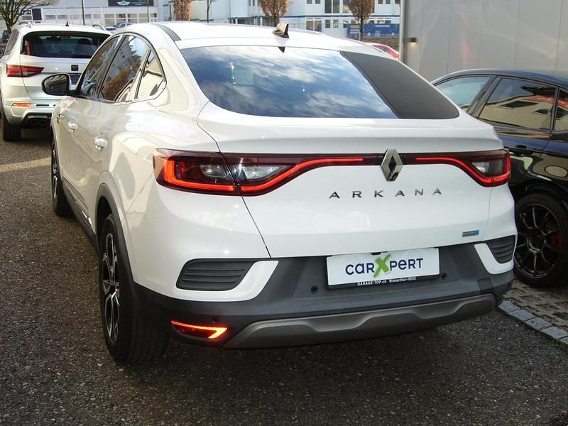 Gebraucht Renault Arkana Intens 143 PS (105 kW) 2022 Weiss SUV