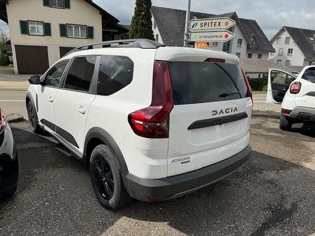 Gebraucht Dacia Jogger Extreme 141 PS (103 kW) 2024 Weiss Van / Kleinbus