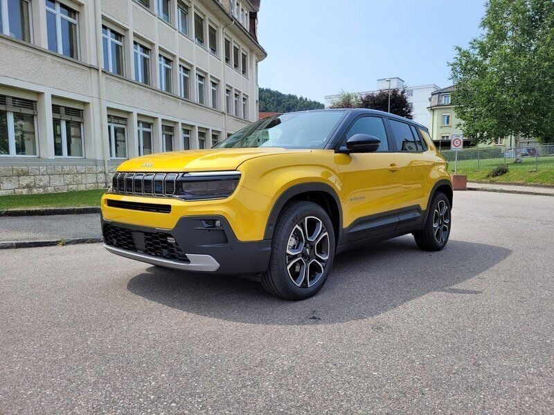 Gebraucht 2023 Jeep Avenger EV Summit SUV | CHF 28’900 (Fairer Preis) - Bild 1/4