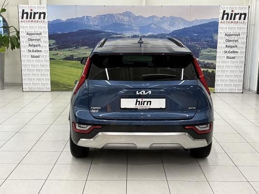 Gebraucht Kia Niro 180 PS (132 kW) 2025 Blau SUV