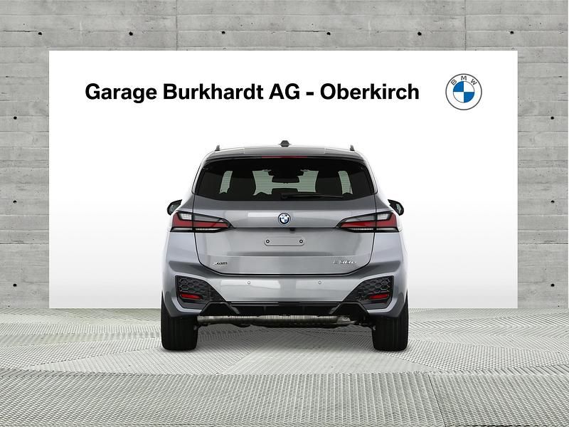 Neu BMW 230 M Sport 150 PS (110 kW) 2025 Grau Van / Kleinbus