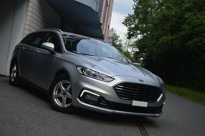 Gebraucht Ford Mondeo Trend 150 PS (110 kW) 2020 Kombi