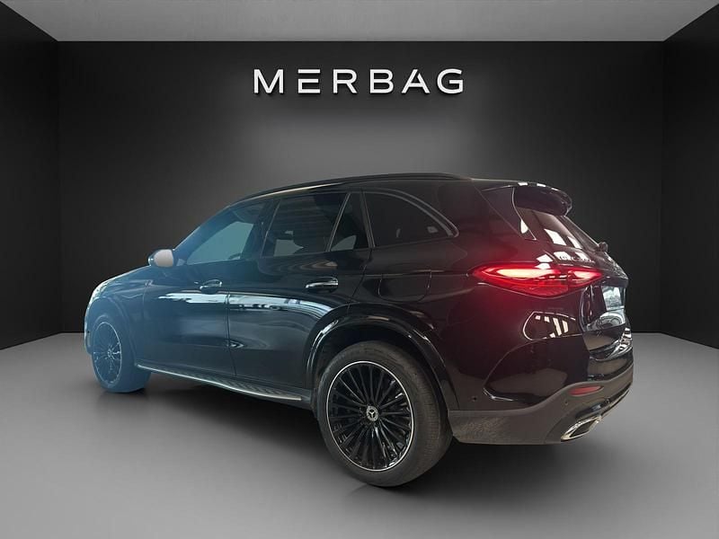 Gebraucht Mercedes GLC300e 204 PS (150 kW) 2023 SUV