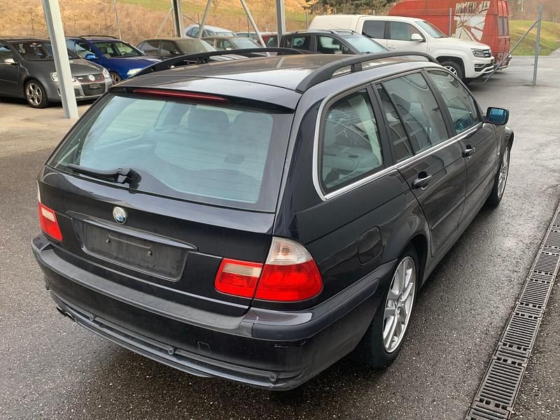 Gebraucht BMW 330 231 PS (169 kW) 2000 Kombi