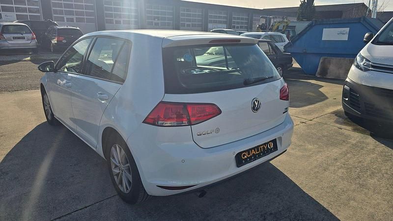 Gebraucht VW Golf VII Comfortline 105 PS (77 kW) 2013 Limousine