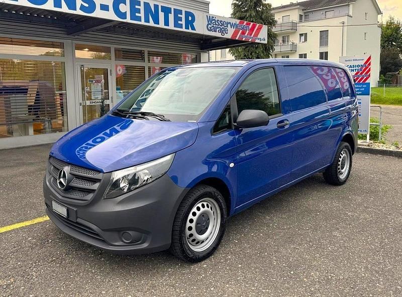 Gebraucht Mercedes Vito 163 PS (119 kW) 2022 Van