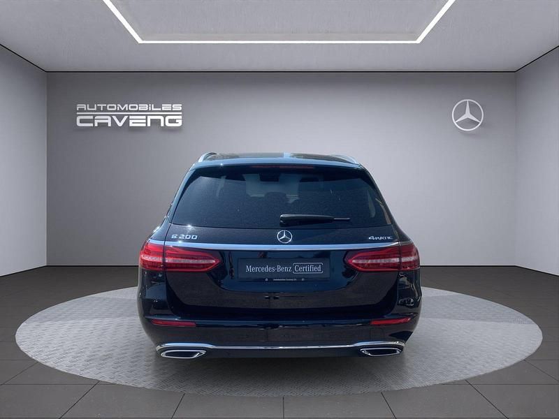 Gebraucht Mercedes E200 Avantgarde 197 PS (144 kW) 2021 Kombi
