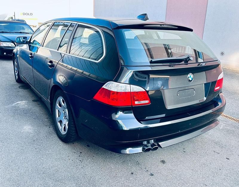 Gebraucht BMW 530 258 PS (189 kW) 2006 Kombi