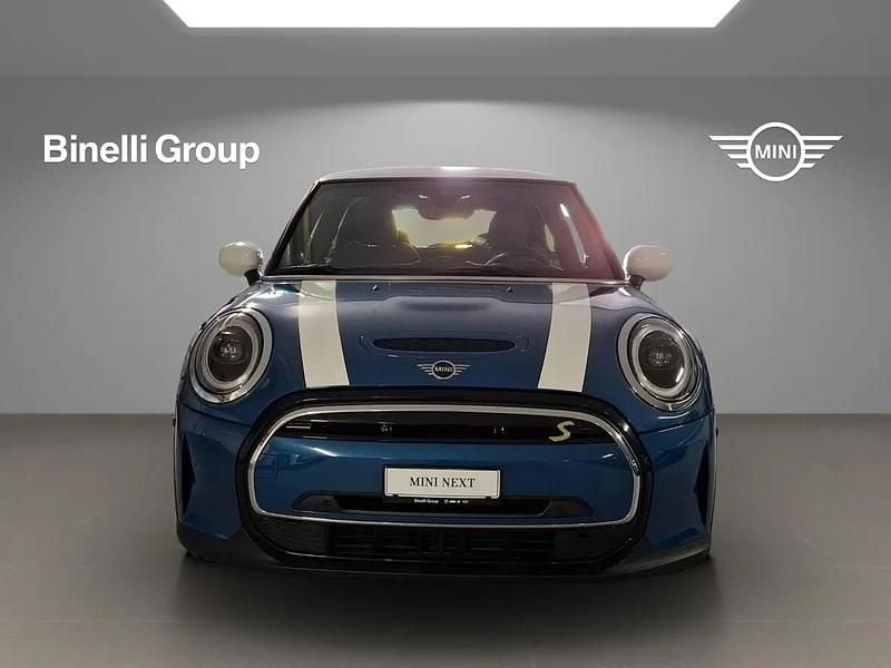 Gebraucht Mini Cooper SE 135 kW (184 PS) 2026 Blau Kleinwagen