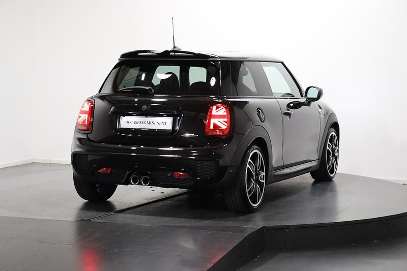 Gebraucht Mini John Cooper Works 231 PS (169 kW) 2021 Schwarz Kleinwagen