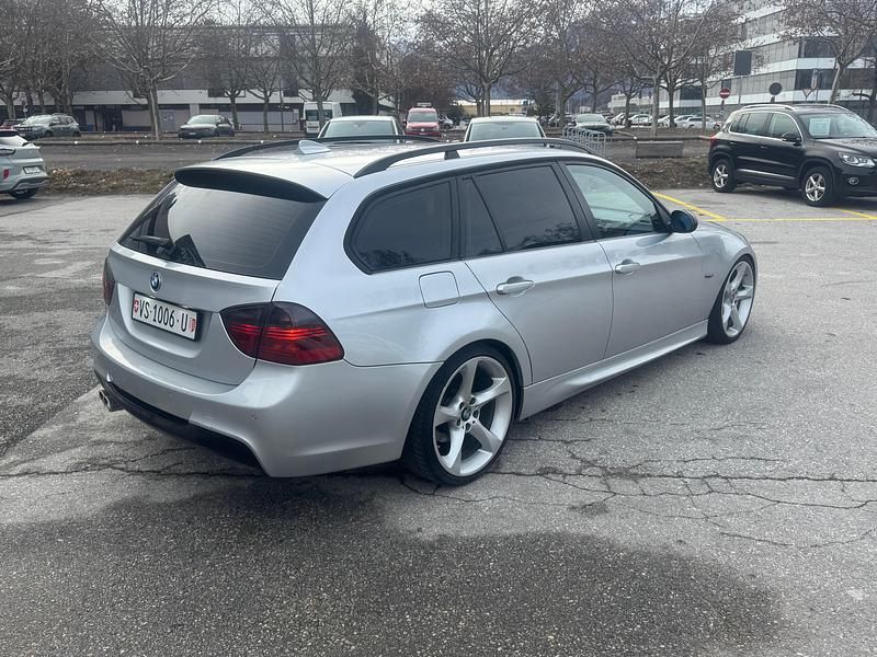 Gebraucht BMW 320 163 PS (119 kW) 2006 Kombi