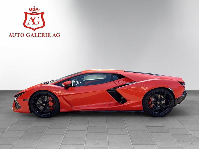 Neu Lamborghini Revuelto 1015 PS (746 kW) 2025 Coupé