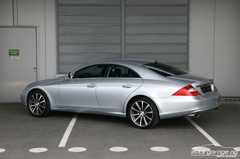 Gebraucht Mercedes CLS500 306 PS (225 kW) 2005 Limousine