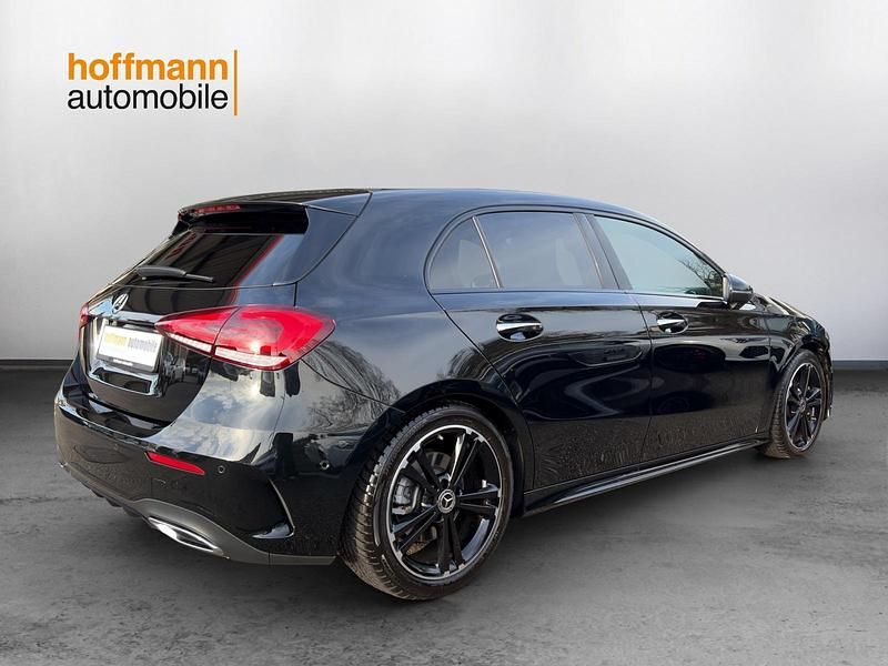 Gebraucht Mercedes A250 AMG line 224 PS (164 kW) 2022 Schwarz Limousine