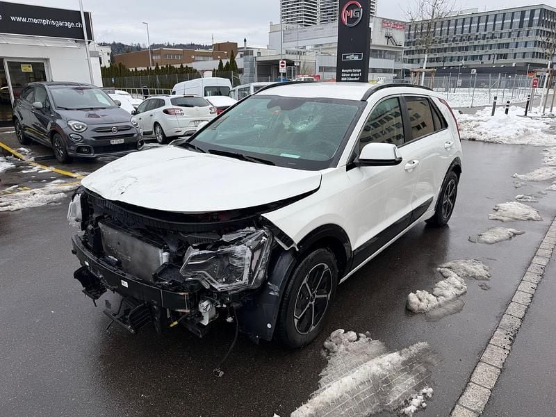 Gebraucht 2024 Kia Niro SUV | CHF 9’999 - Bild 1/4