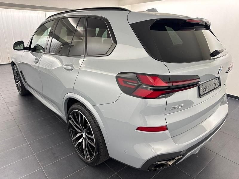 Gebraucht BMW X5 M Sport 286 PS (210 kW) 2025 SUV