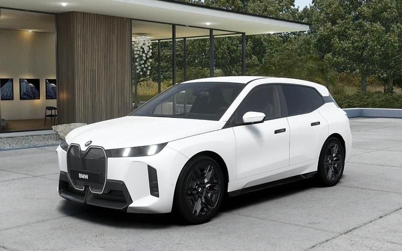 Neu 2025 BMW iX M Sport SUV | CHF 105’900 - Bild 1/4