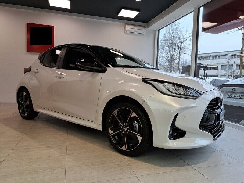 Gebraucht 2024 Toyota Yaris Hybrid Edition | CHF 32’040 (Etwas zu teuer) - Bild 1/4