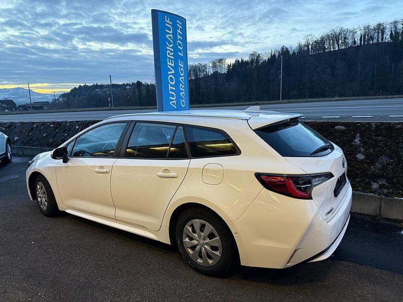 Gebraucht Toyota Corolla Comfort 122 PS (89 kW) 2022 Kombi