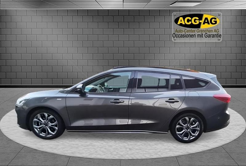 Gebraucht Ford Focus ST-Line 155 PS (114 kW) 2023