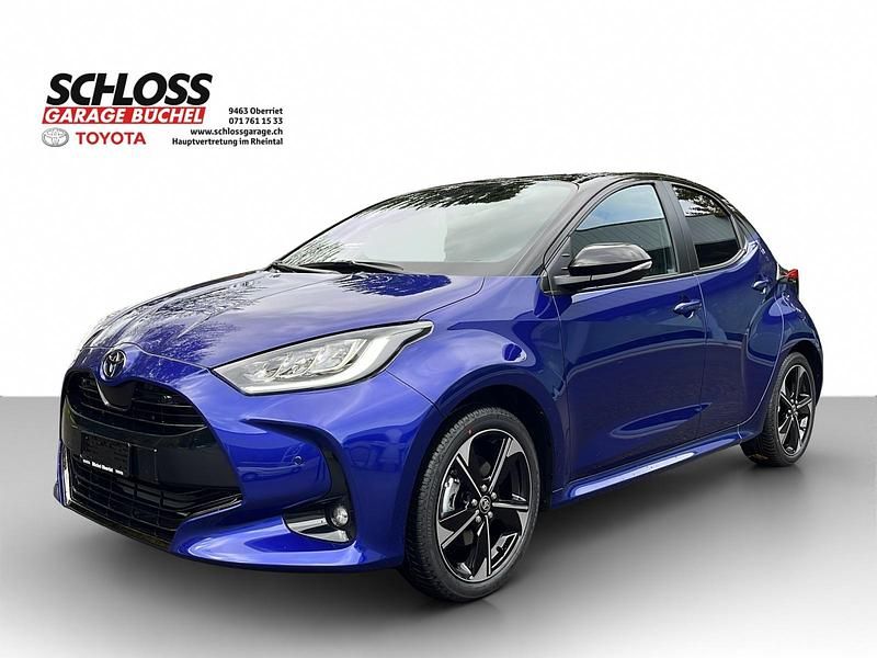 Blau Neu 2025 Toyota Yaris Hybrid Premium Limousine | CHF 30’990 (Fairer Preis) - Bild 1/4