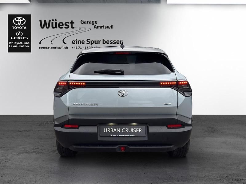 Neu Toyota Urban Cruiser Premium 135 kW (184 PS) 2025 Silber SUV