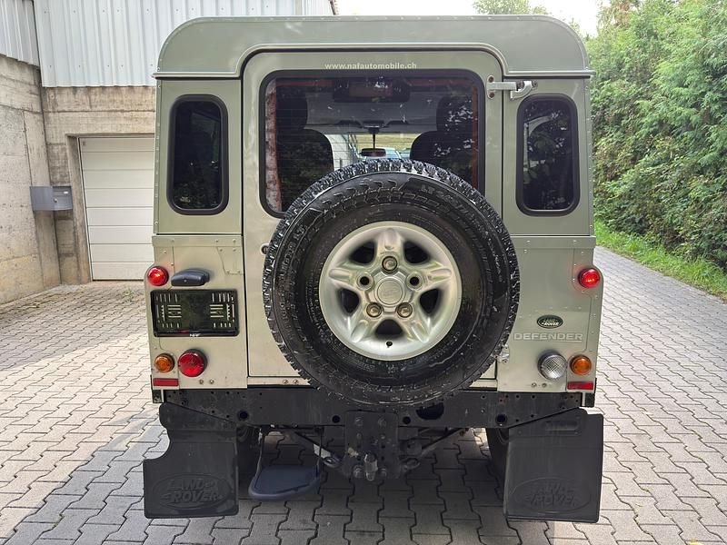Gebraucht Land Rover Defender 122 PS (89 kW) 2012 SUV